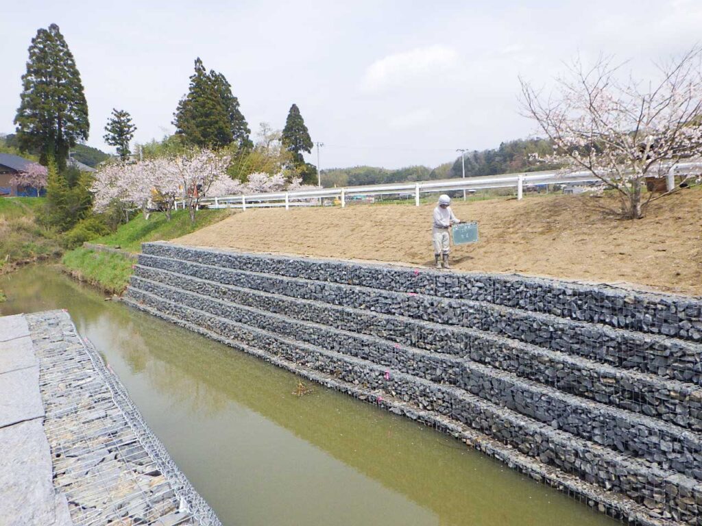 河川災害復旧工事